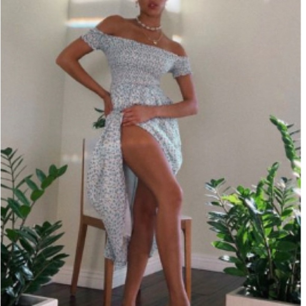 UO Blue Floral Smocked Off-the-Shoulder Midi Dress